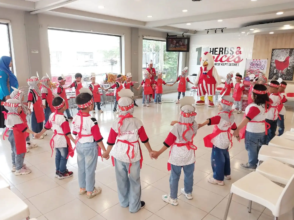 Fieldtrip Makanan Halalan Thayyiban